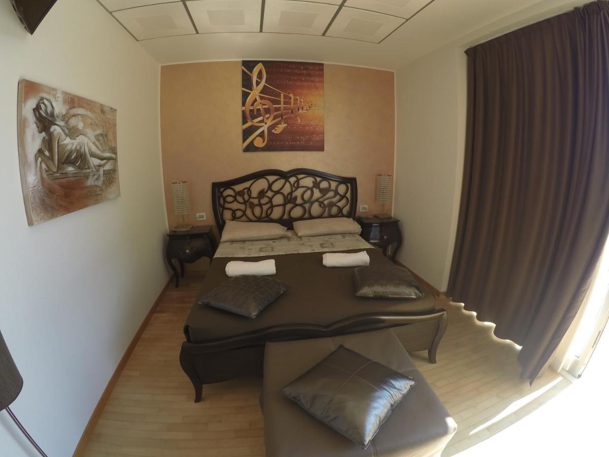 Villa Imago Розето дели Абруци Стая снимка
